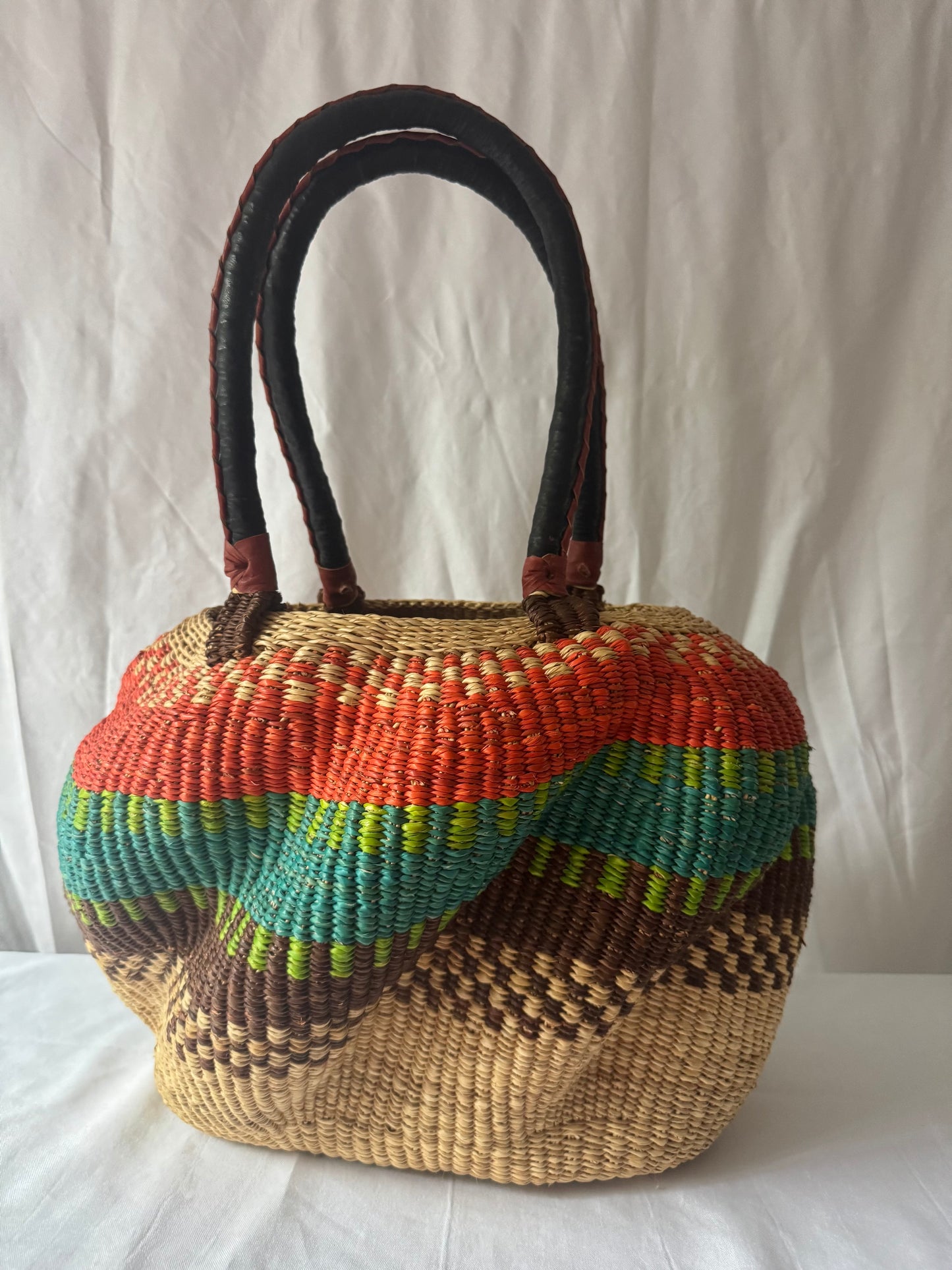 Stay Flow Bag

The Baba Tree Collection

A Curated Artisan Reserve by Akua’s Corner