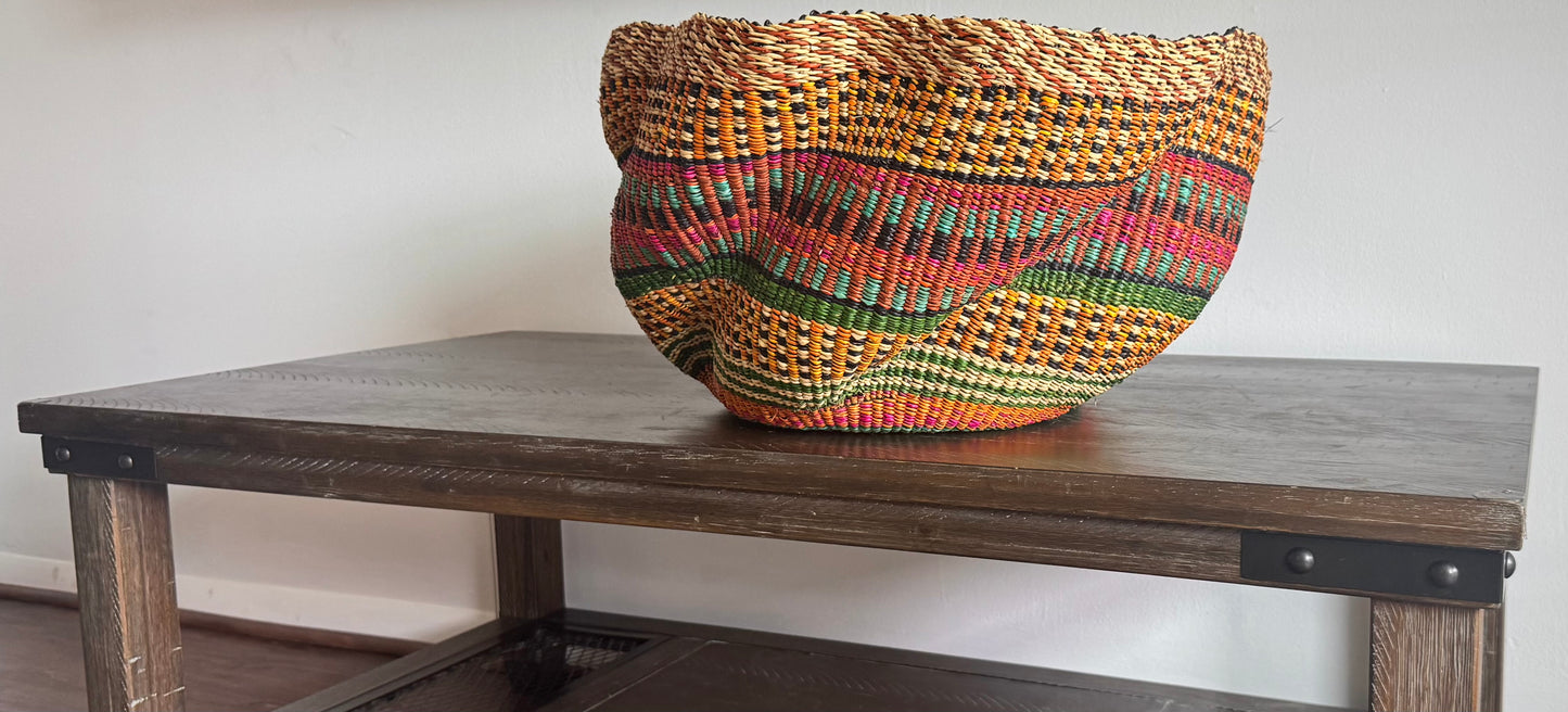 Pakurigo Wave Décor Basket

The Baba Tree Collection
A Curated Artisan Reserve by Akua’s Corner