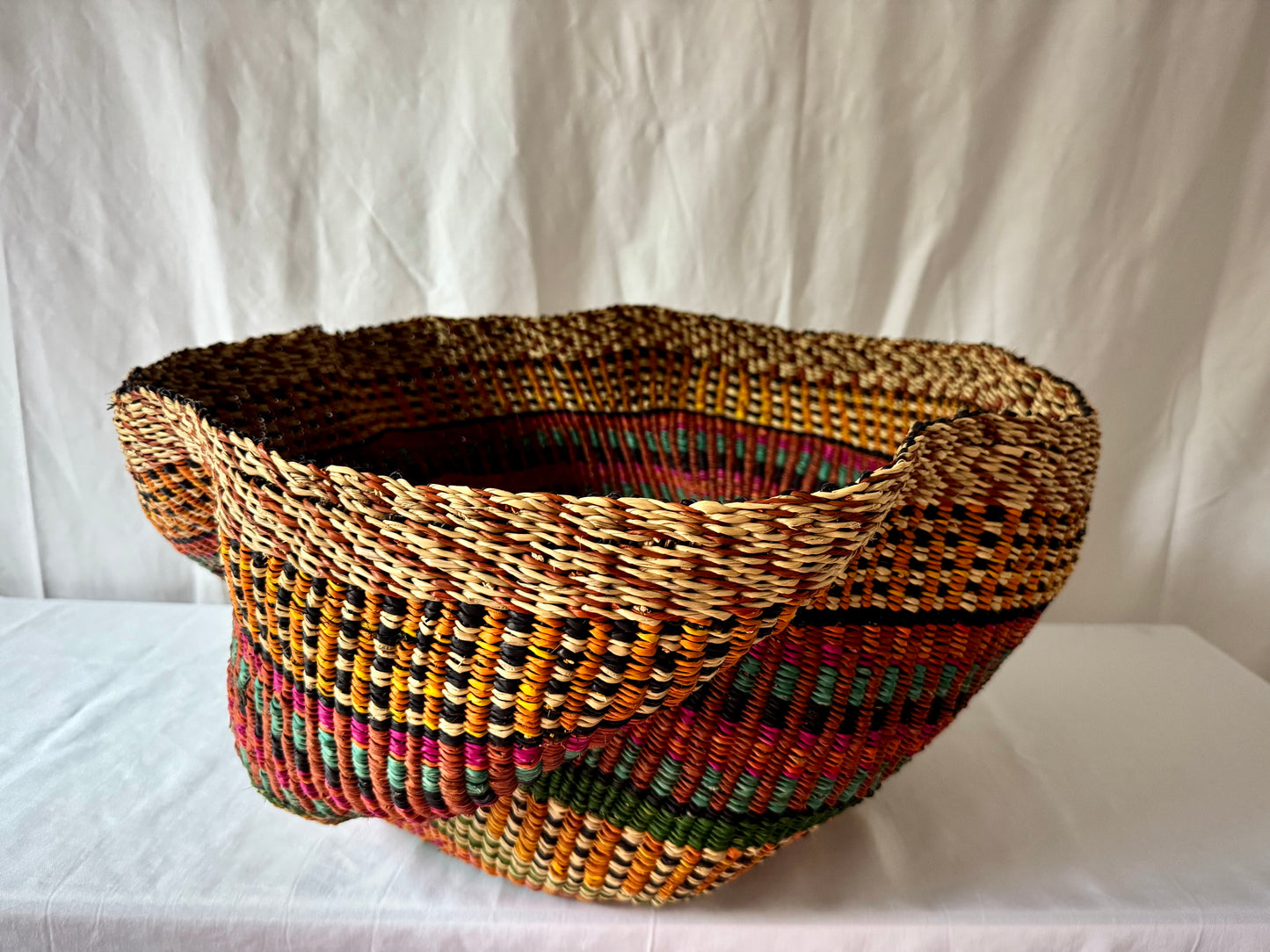 Pakurigo Wave Décor Basket

The Baba Tree Collection
A Curated Artisan Reserve by Akua’s Corner