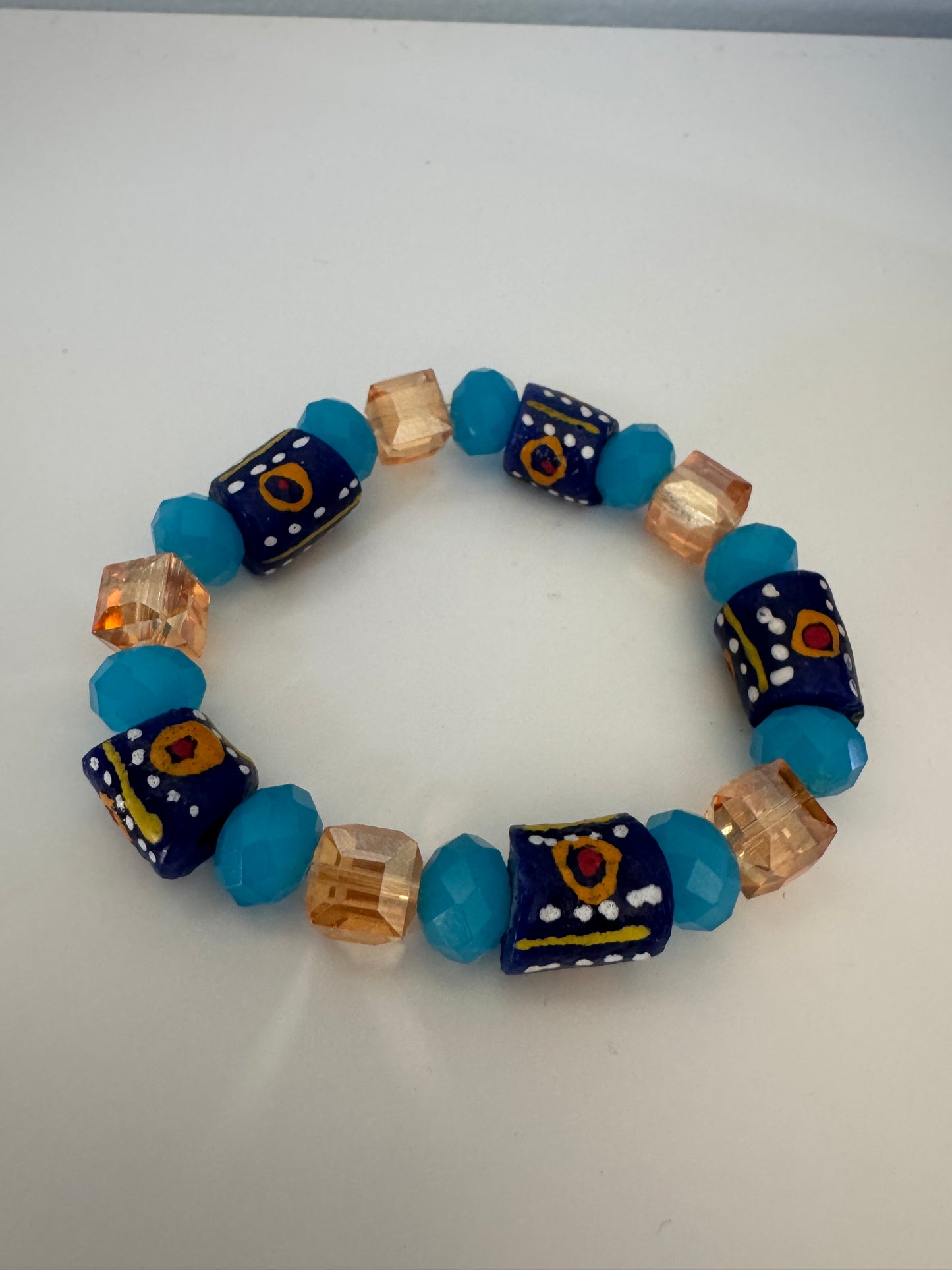 Glass bead bracelet - blue