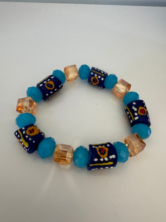 Glass bead bracelet - blue